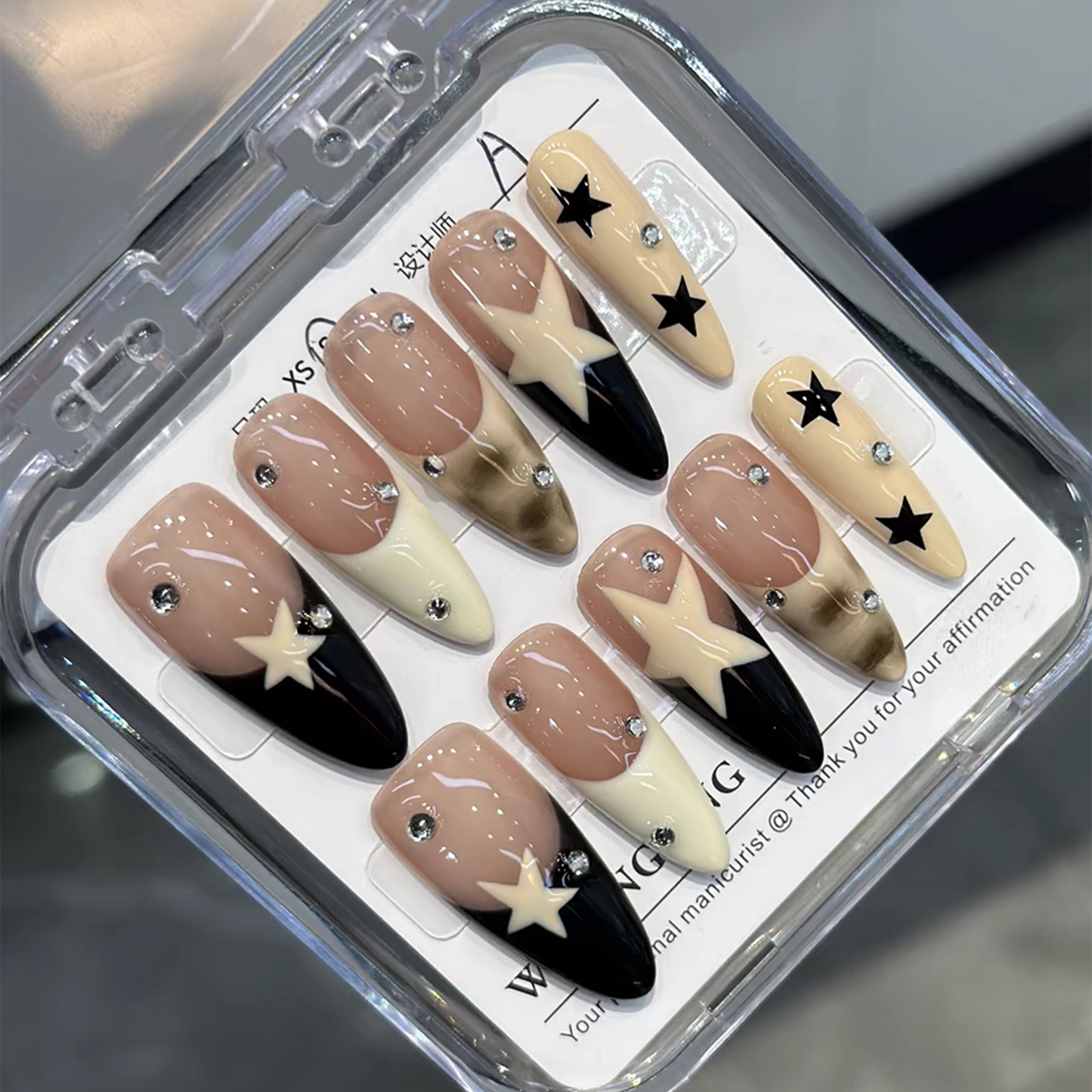 Hand-drawn Stars|Almond Black & White Nail|Press On Nails