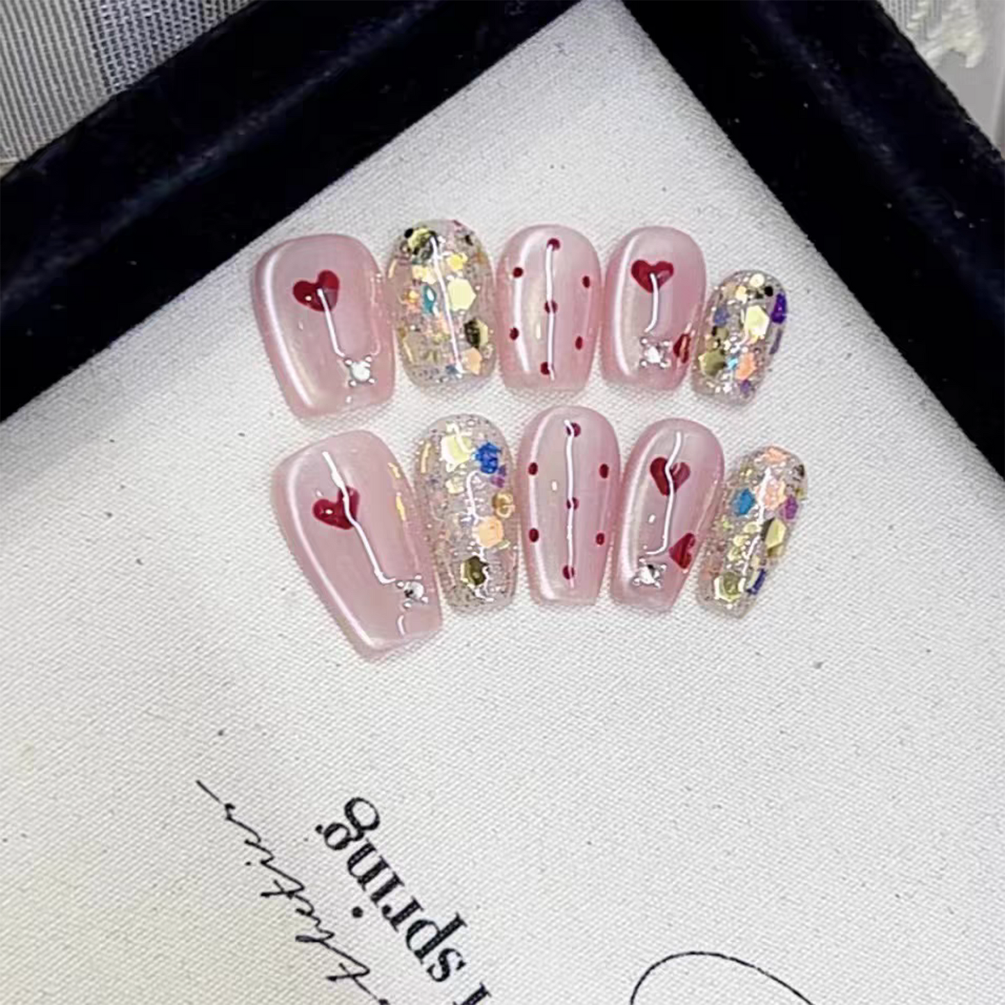 Fleeing Sweetheart|Pink Heart Glitter Nail|Press On Nails