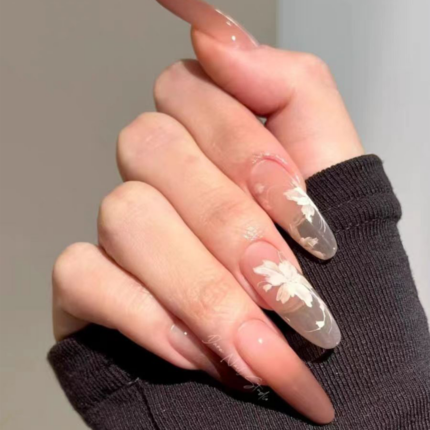 Fae Frost Blooms|Oval Clear Nail|Press On Nails