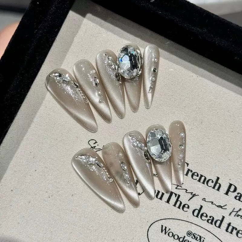 Ice Queen|Stiletto Silver Diamond Nail|Press On Nails