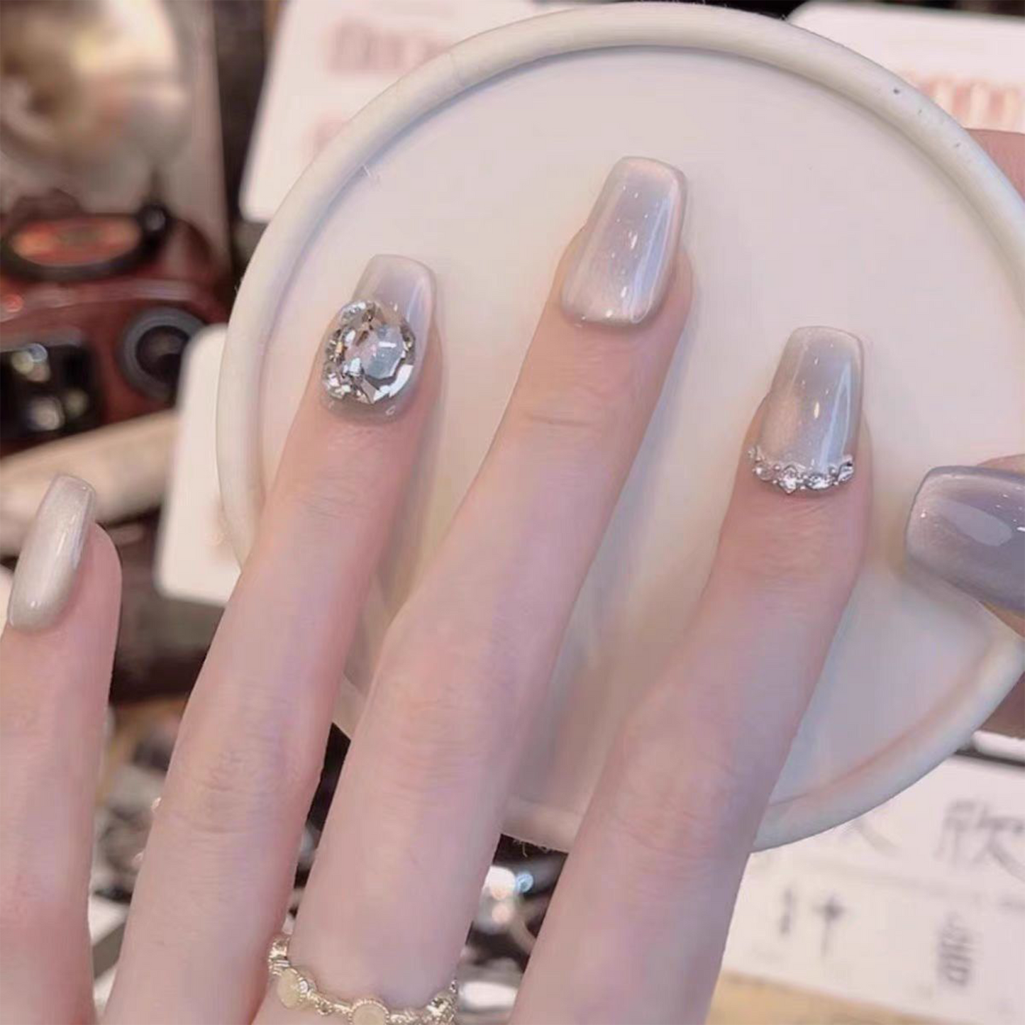 Cat Eye|Champagne Colored Nails|Press On Nails
