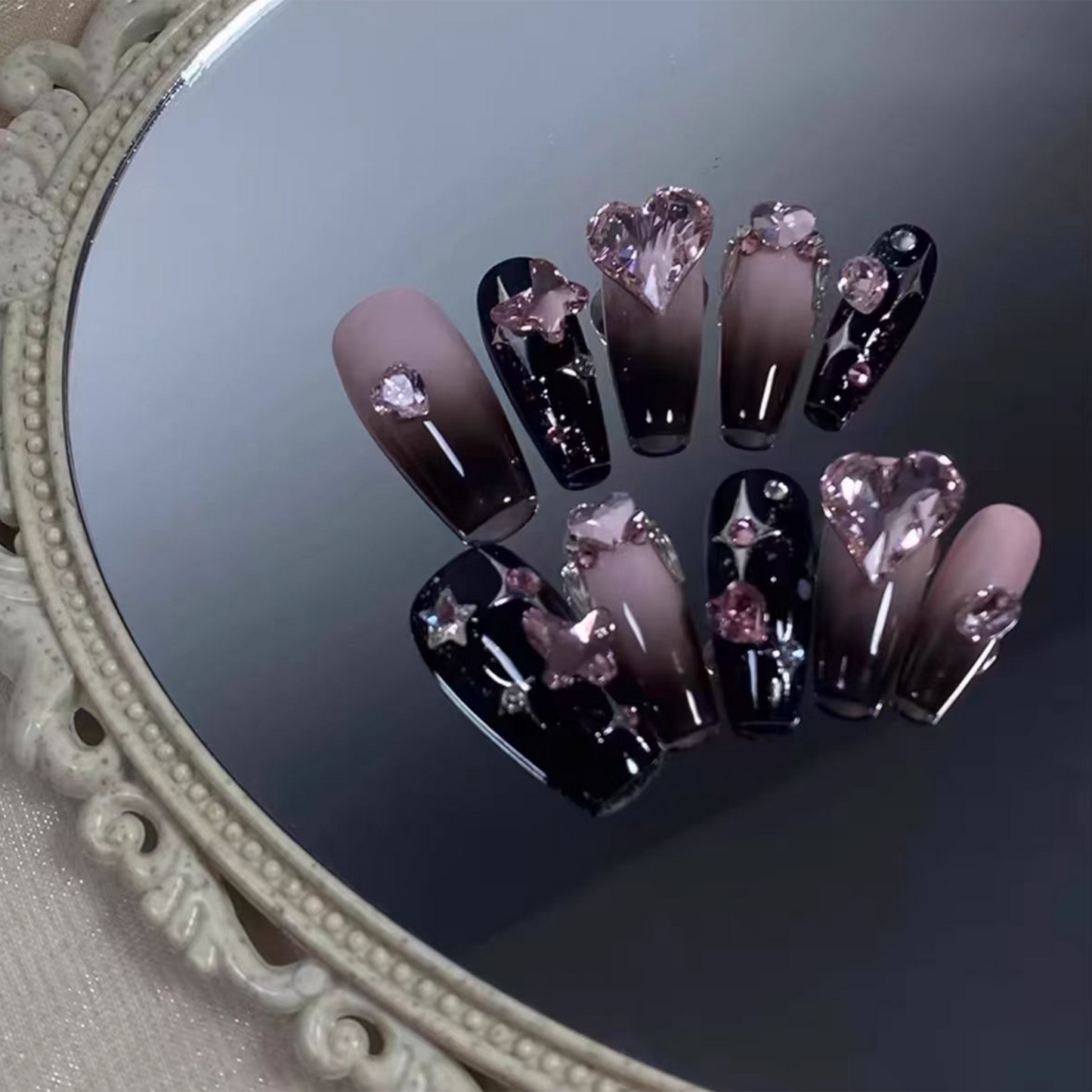 Crossed Star｜Black and Pink Gradient Nail | Press on Nails