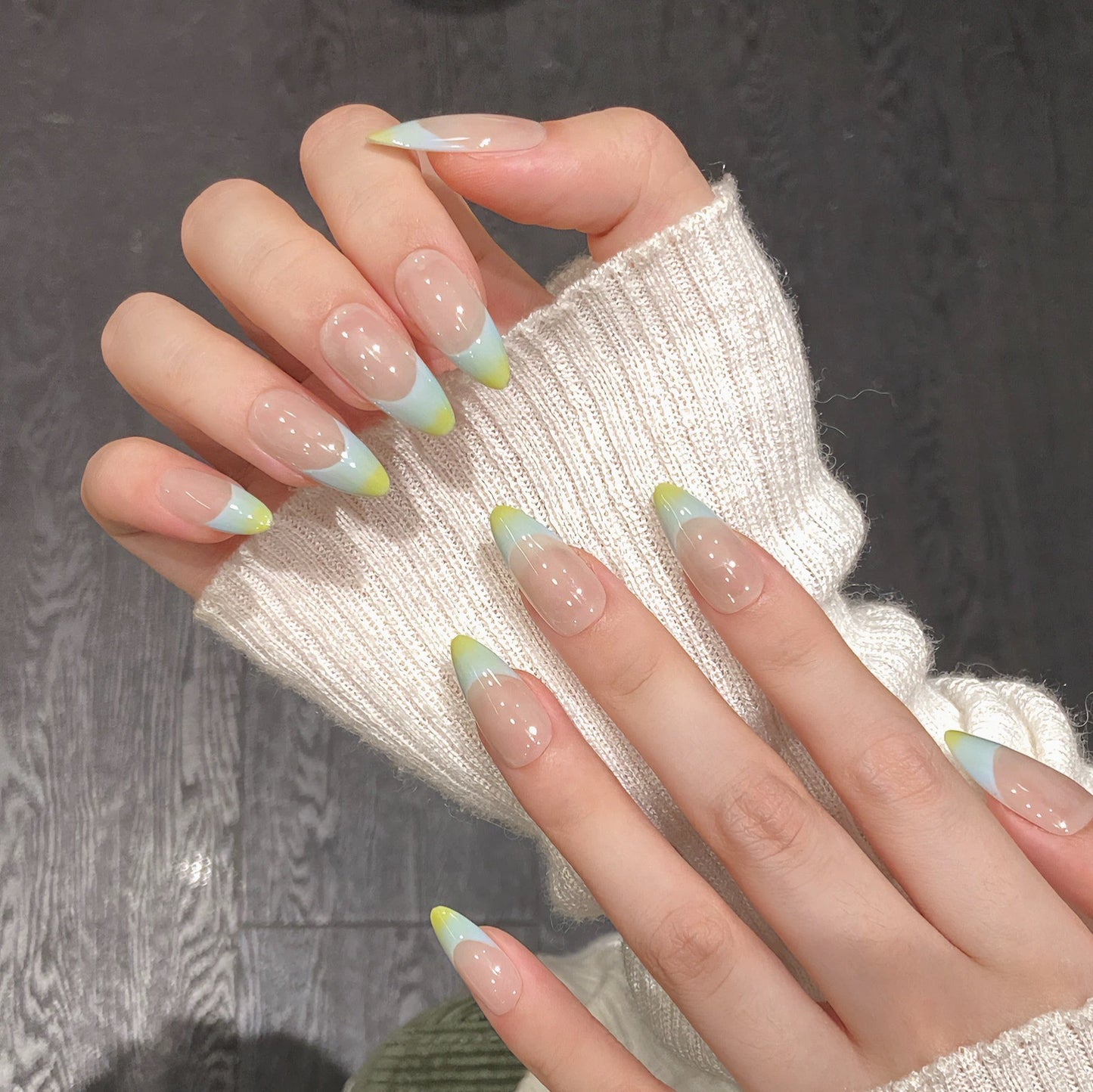 Vibrant Summer Bliss｜Almond Blue & Green Nail｜Press On Nails