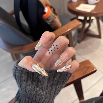 Gentle Lady｜Chanel-inspired Polka Dot Nail｜Press On Nails