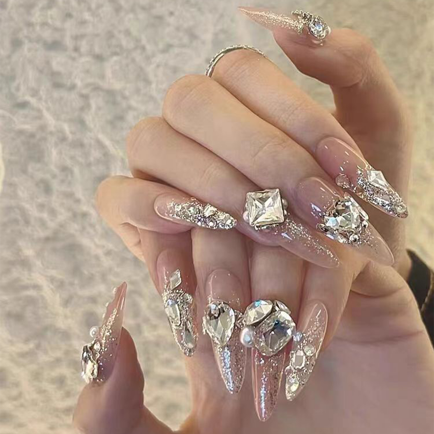 Bridal Gown｜Sparkling Silver Nail｜Press On Nails